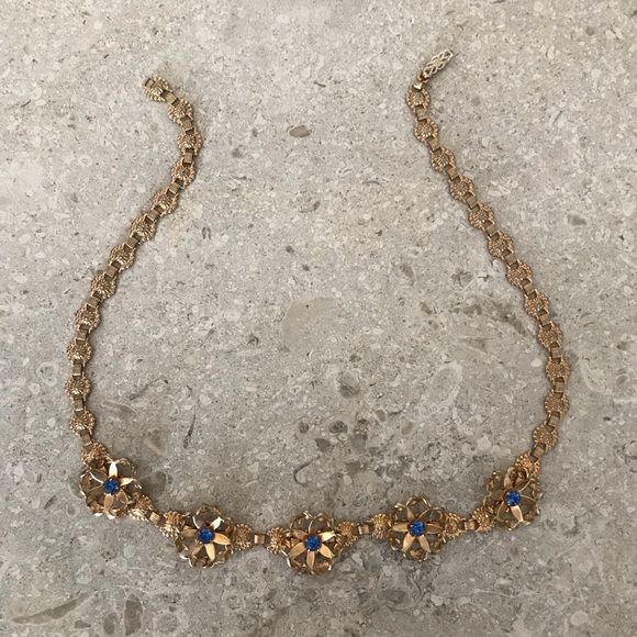 PRICE FIRM Old Goldtone & Rhinestone Flower Choker Unique - Picture 4 of 4